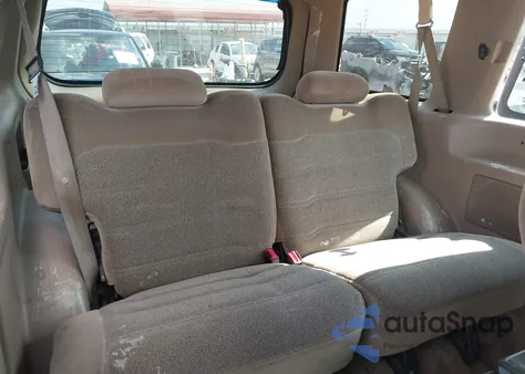 2000 Ford Explorer Sport z USA, uszkodzony, nr VIN 1FMYU60E4YUB05579